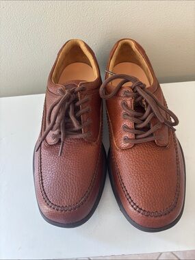 Dr. Comfort Men's Classic Brown Pebbled Leather Derbies